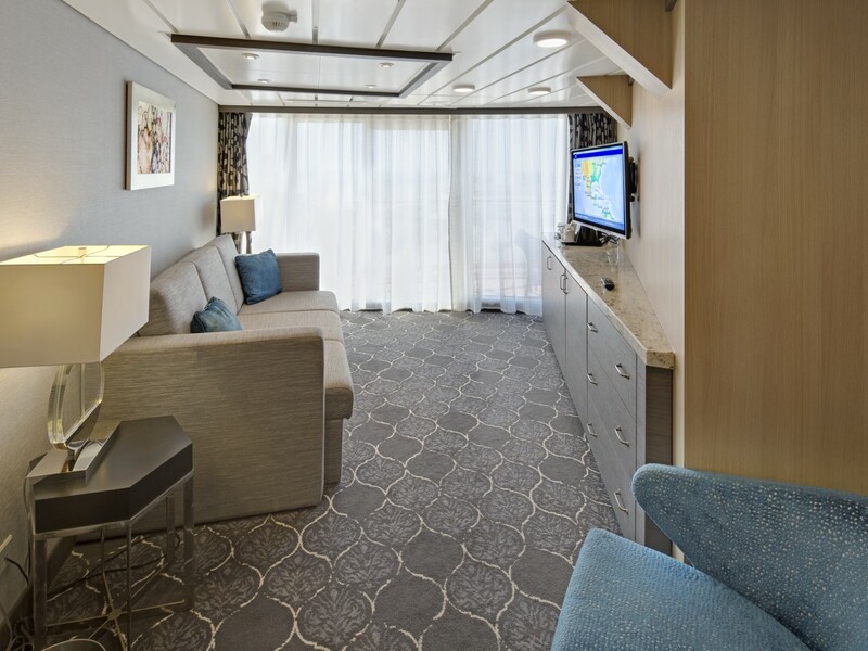 Spacious AquaTheater Suite - 1 bedroom